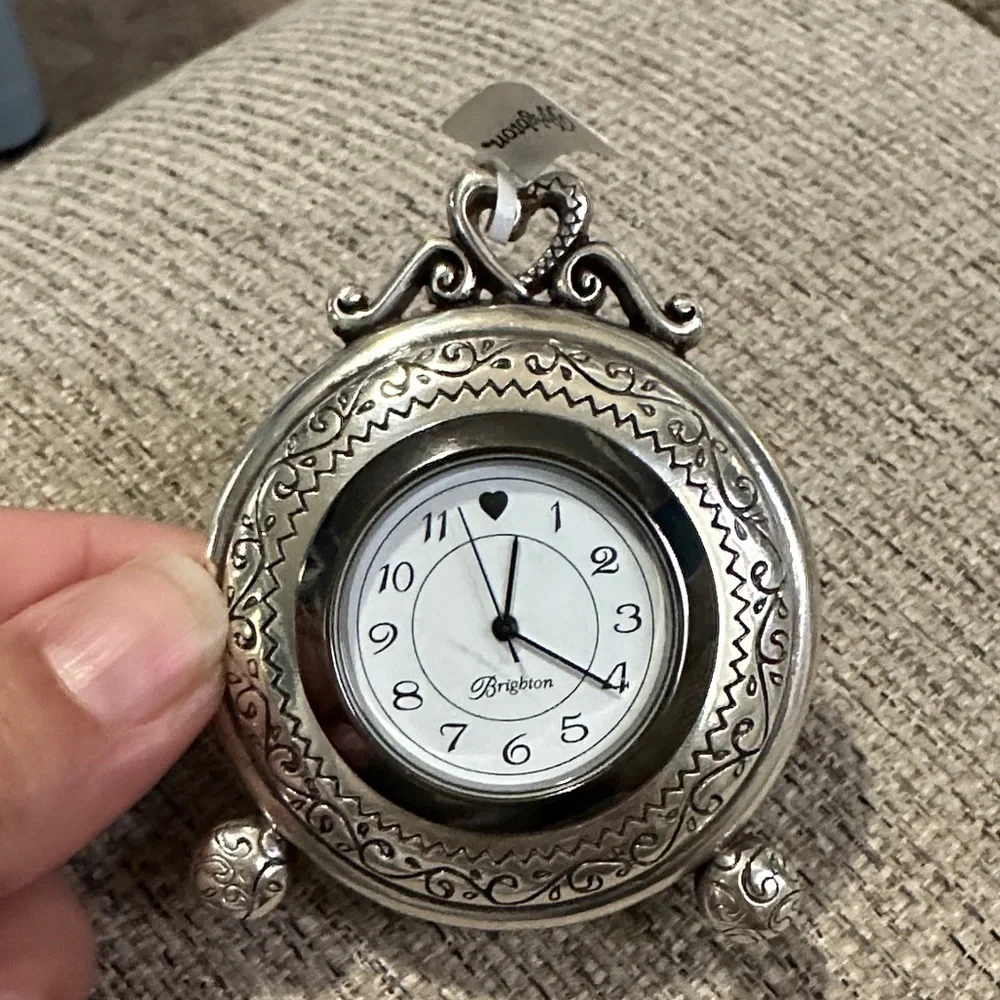 Brighton Memphis Etched Clock